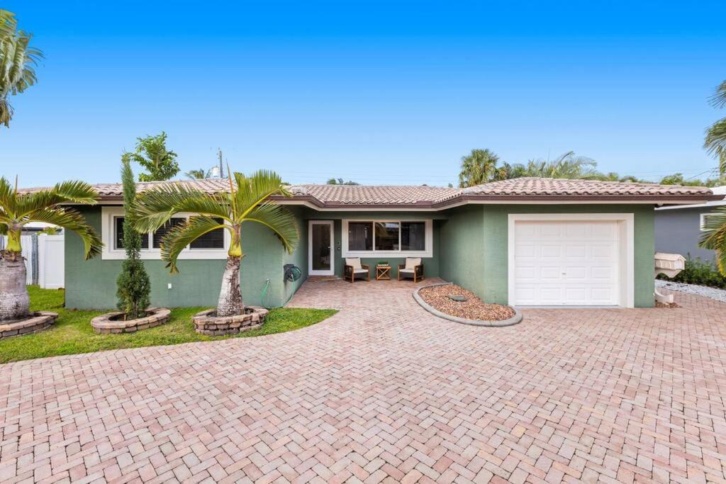 Photo of Others in Santa Barbara Estates