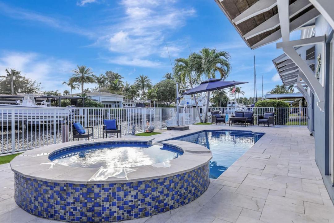 Photo of Others in South New River Isles