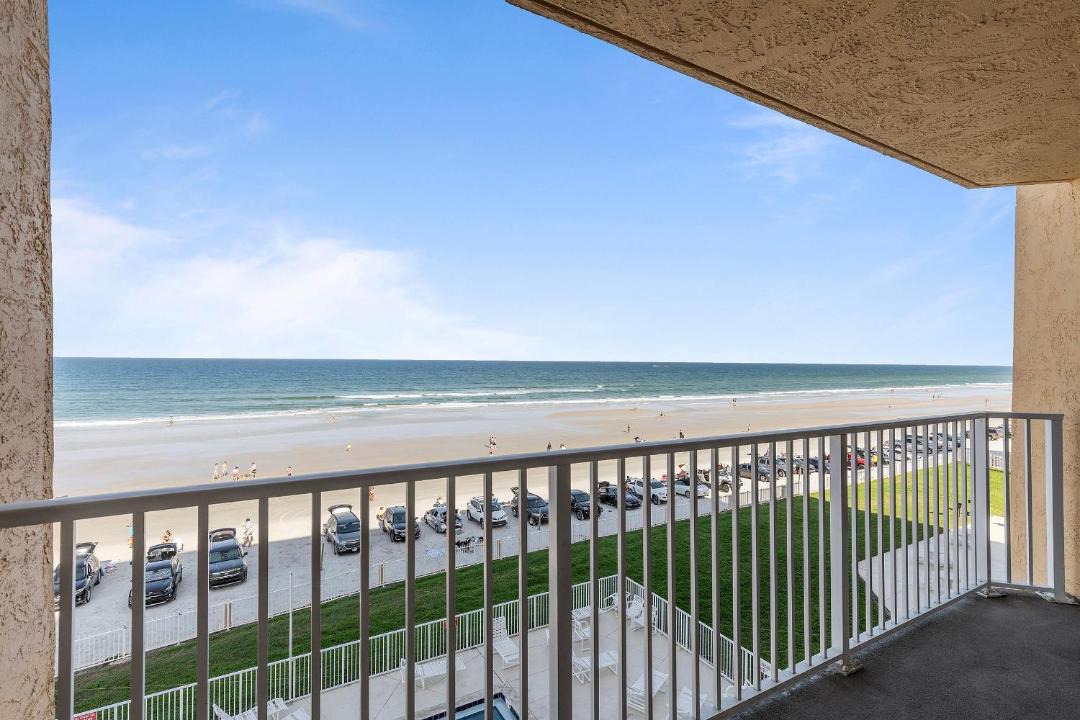 Photo of Patio Balcony in New Smyrna Beach