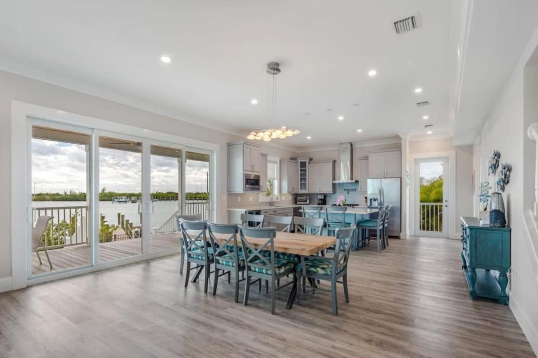 Photo of Livingroom in Key West