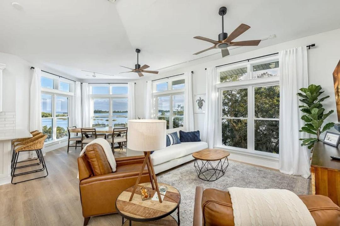 Photo of Livingroom in Cedar Key