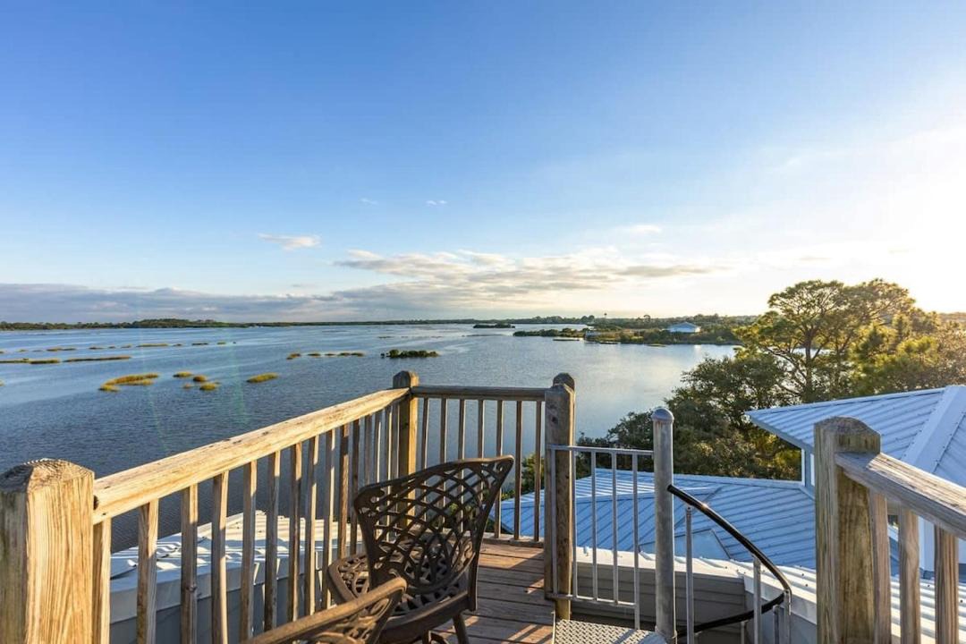 Photo of Patio Balcony in Cedar Key