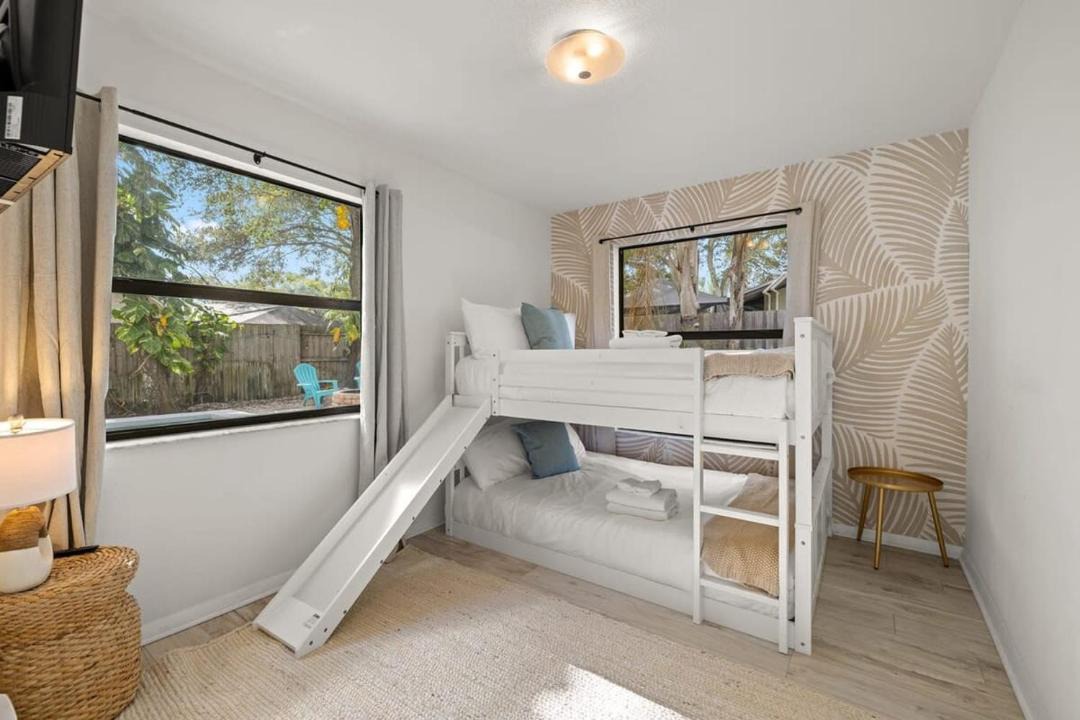 Photo of Bedroom in Wexford Leas