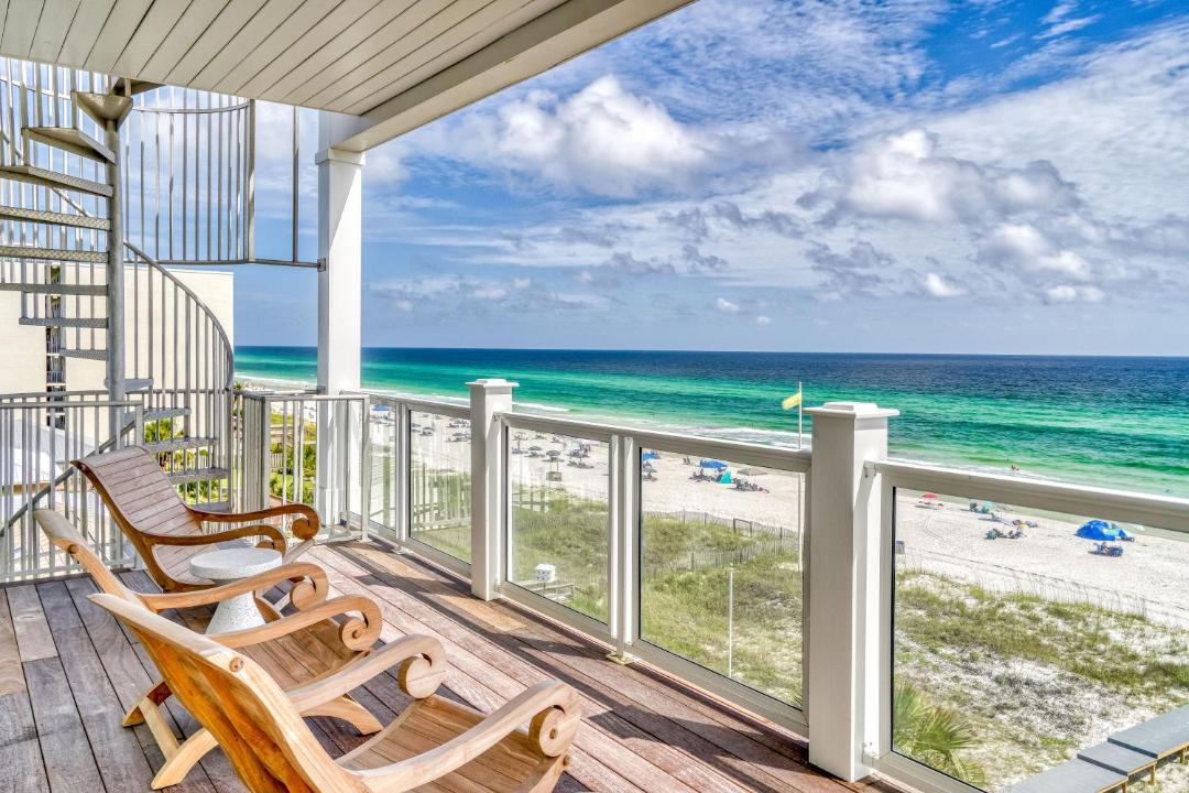 Photo of Patio Balcony in Kiska Beach