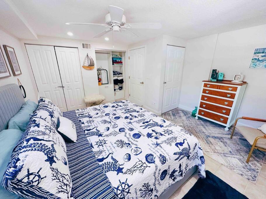 Photo of Bedroom in Horton Shores
