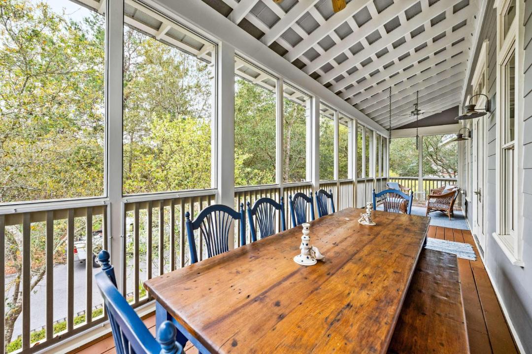Photo of Patio Balcony in Cottage District