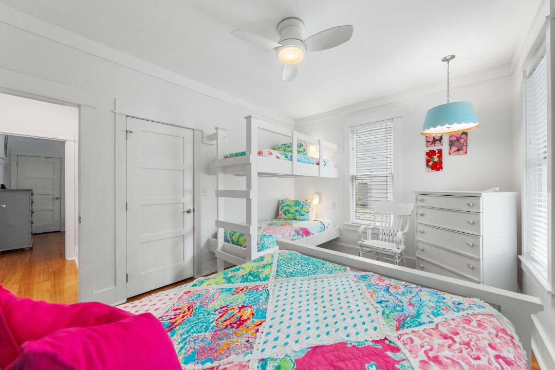 Photo of Bedroom in Cottage District