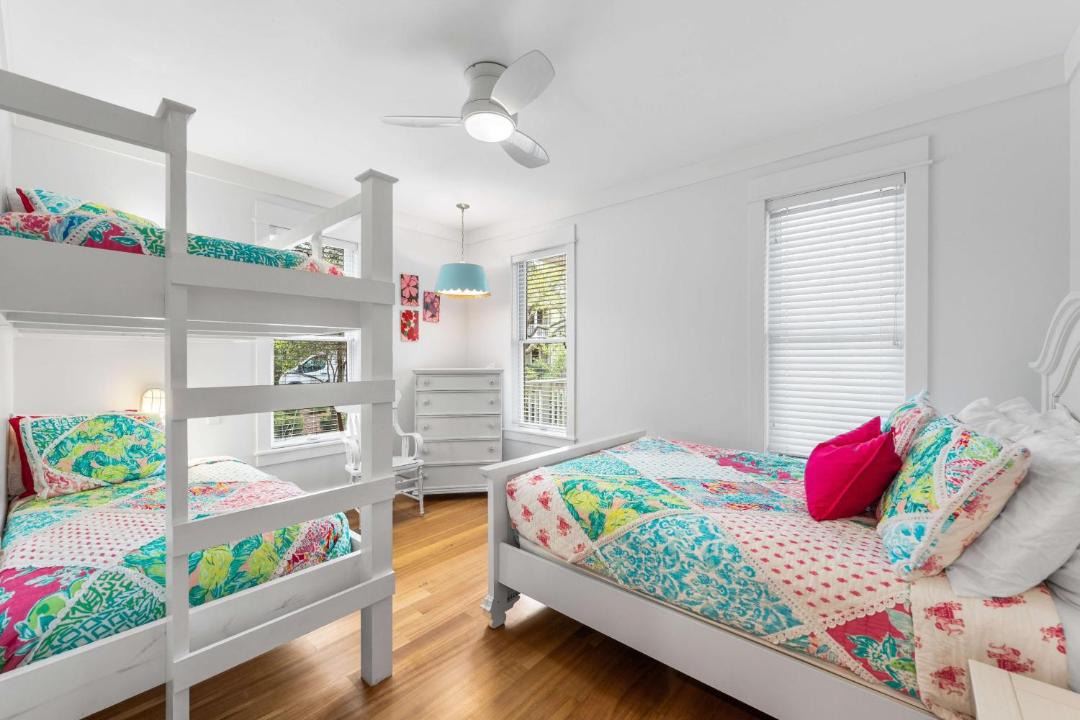 Photo of Bedroom in Cottage District