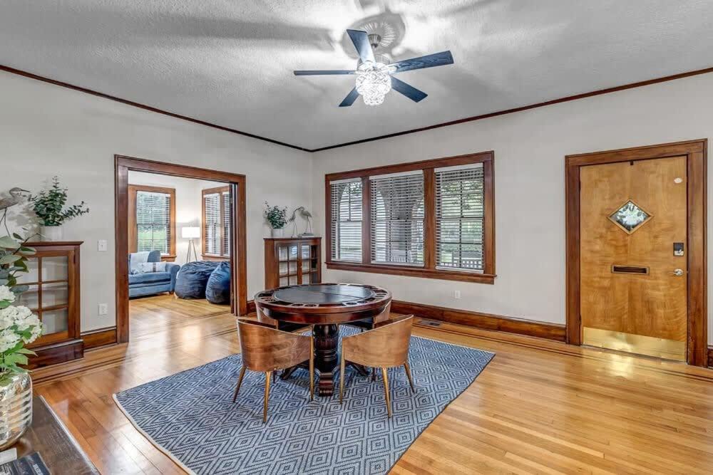 Photo of Livingroom in Riverside