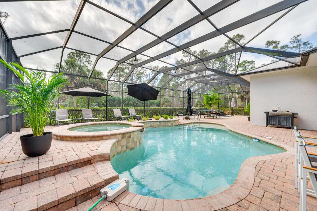 Photo of Outdoor in Naples