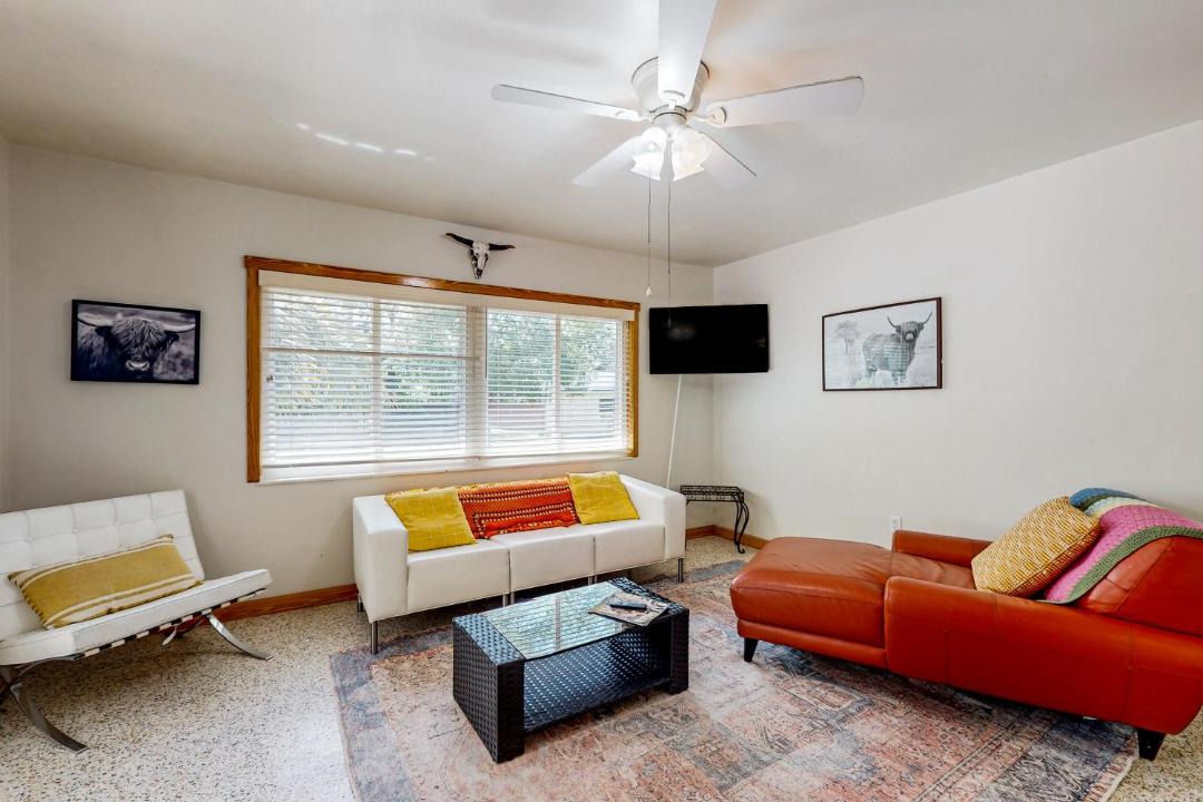 Photo of Livingroom in Fort King District