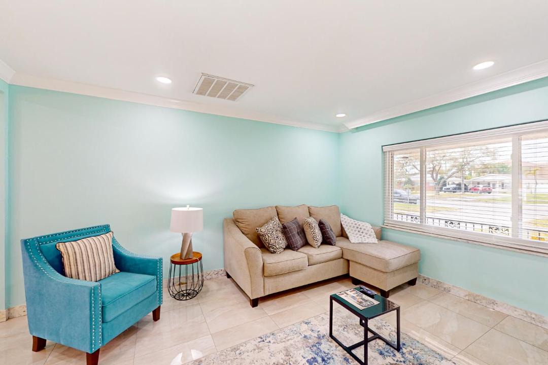 Photo of Livingroom in Davis Islands