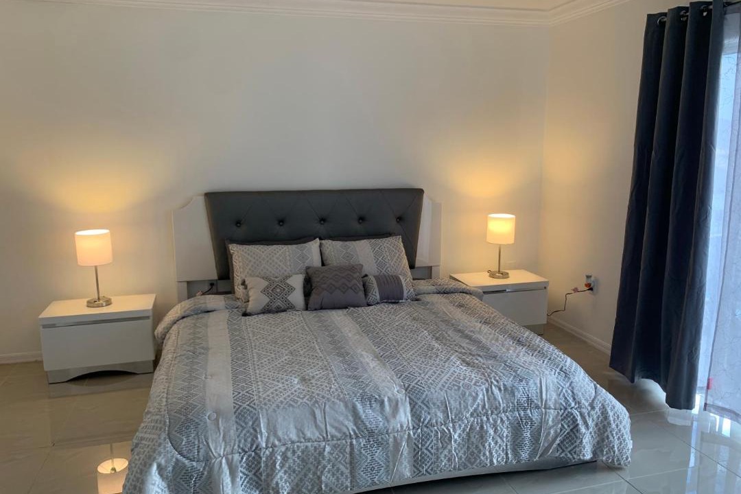 Photo of Bedroom in Miami Gardens