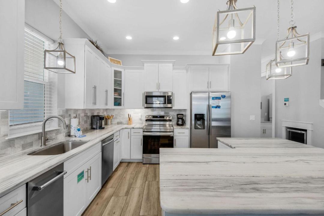 Photo of Kitchen in Emerald Waters Village