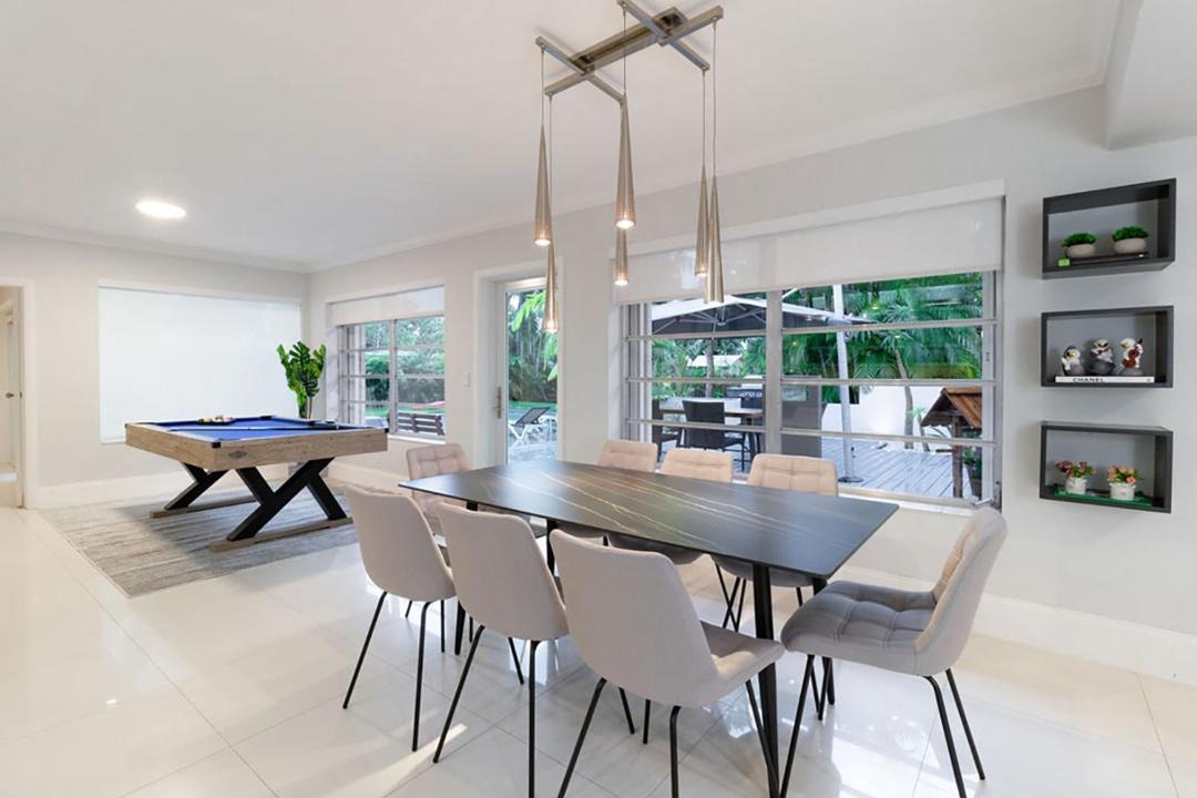 Photo of Livingroom in Golden Glades
