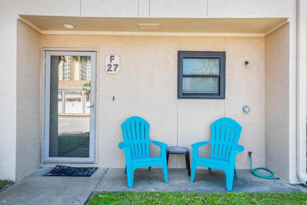 Photo of Patio Balcony in Sugar Beach