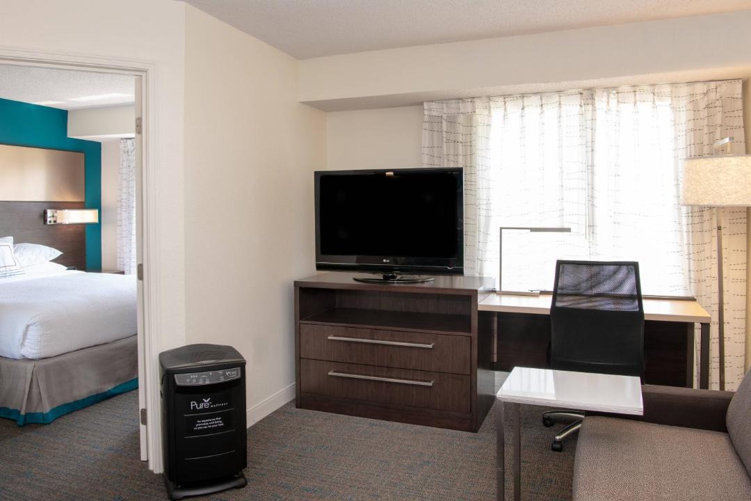 Photo of Bedroom in Deerwood
