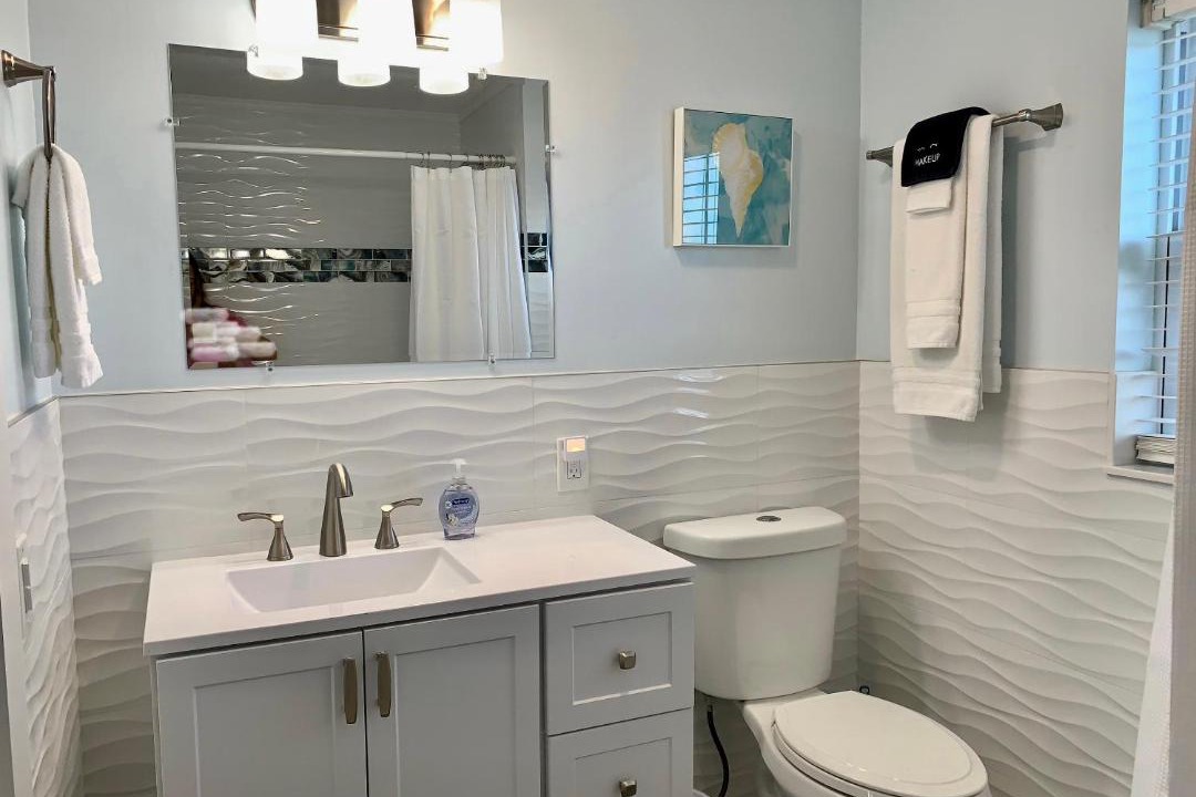 Photo of Bathroom in Crescent Beach