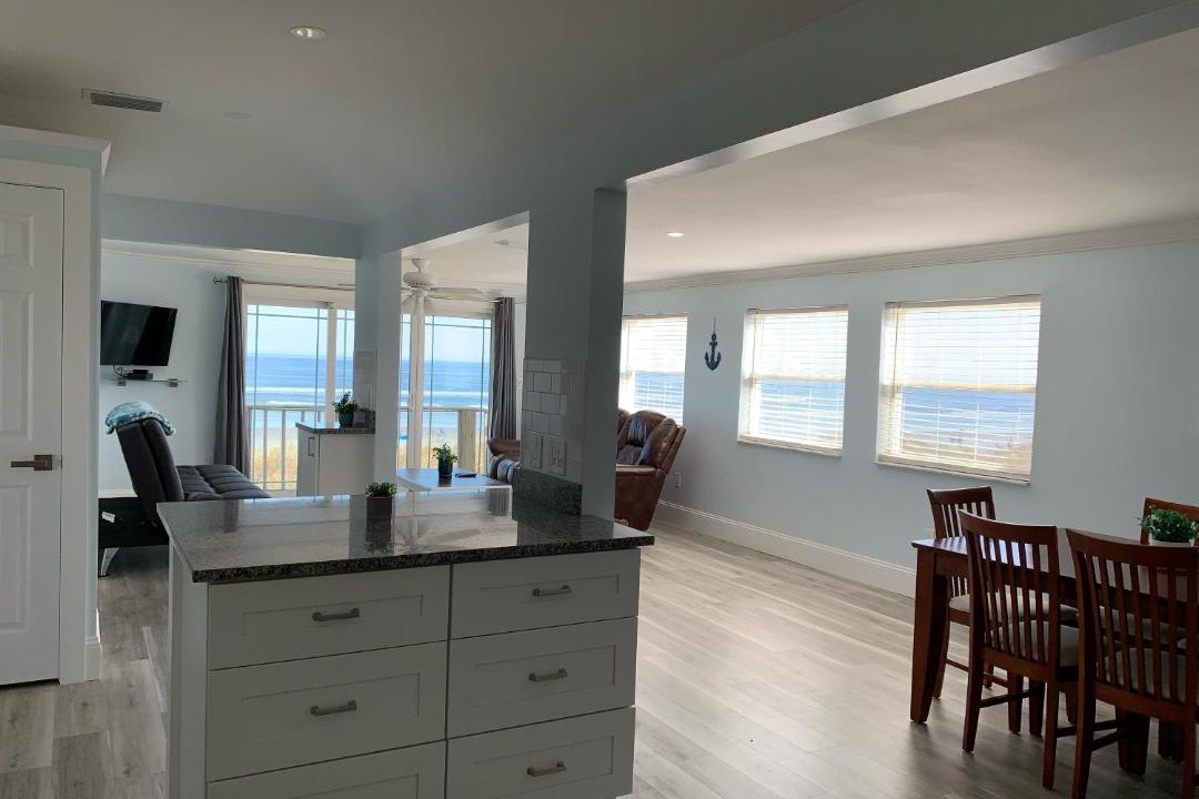 Photo of Livingroom in Crescent Beach