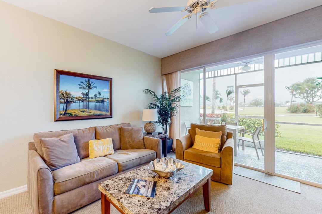 Photo of Livingroom in Naples