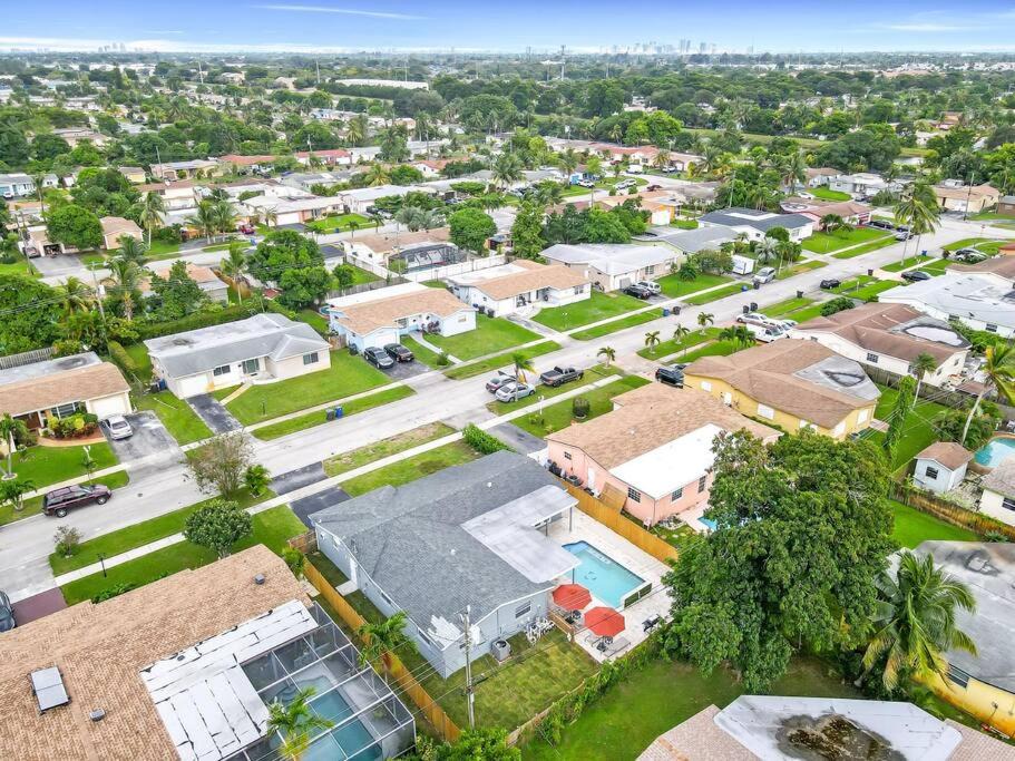 Photo of Others in Lauderdale Lakes