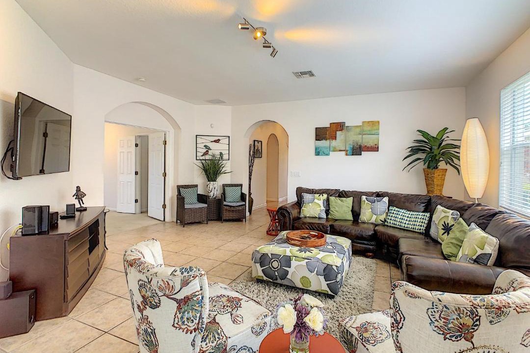 Photo of Livingroom in Trafalgar Village