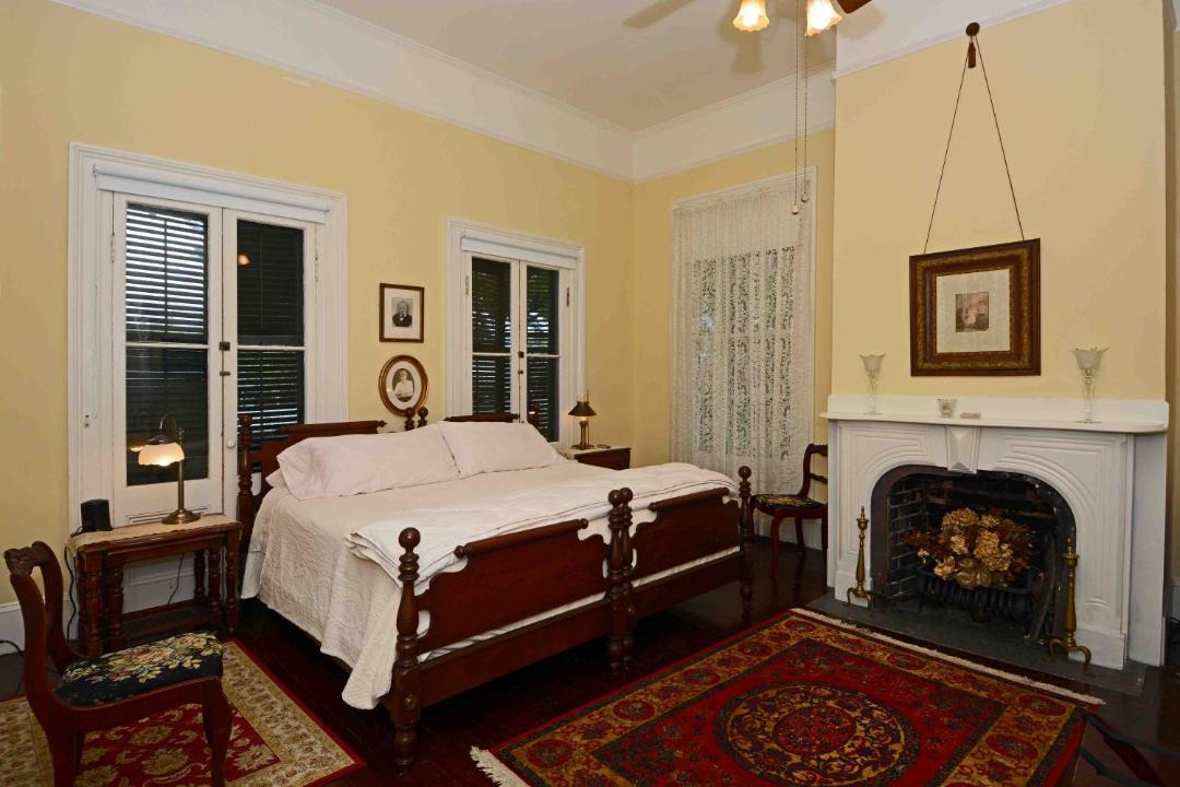 Photo of Others in Monticello