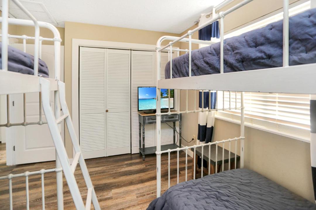 Photo of Bedroom in Cape San Blas