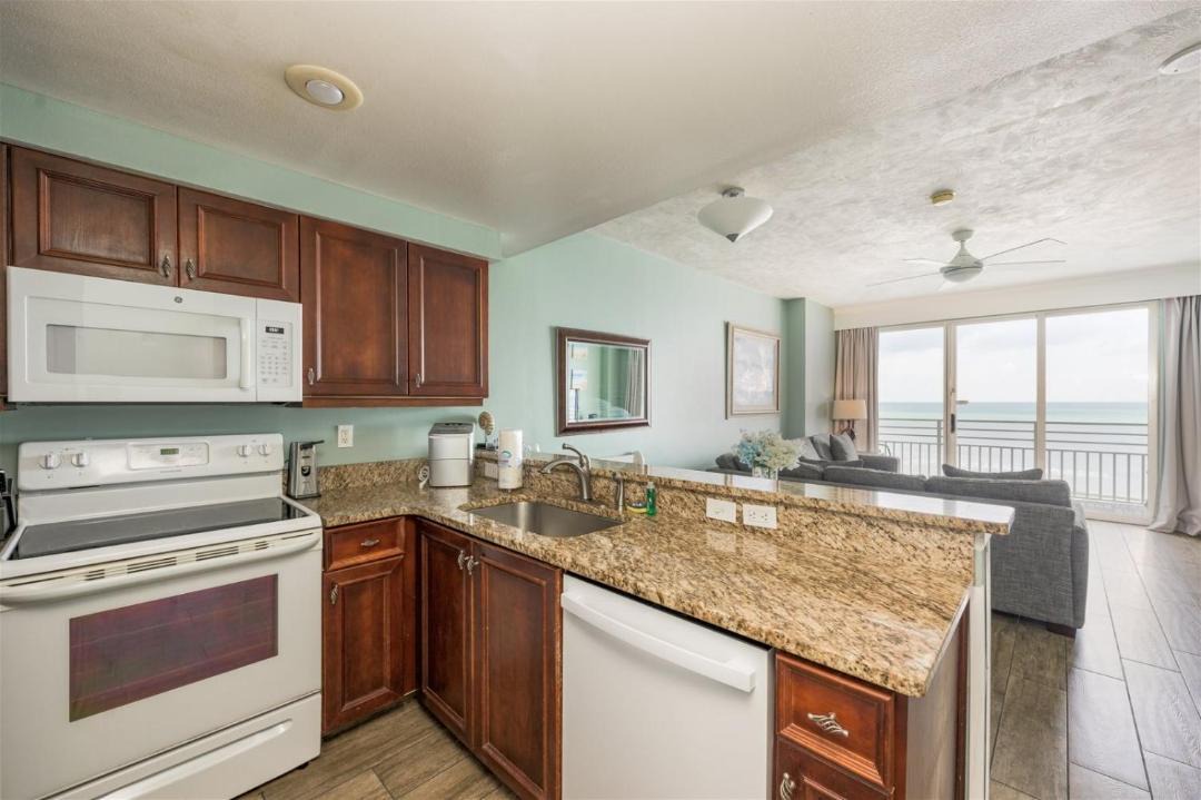 Photo of Kitchen in Brush - Stewarts