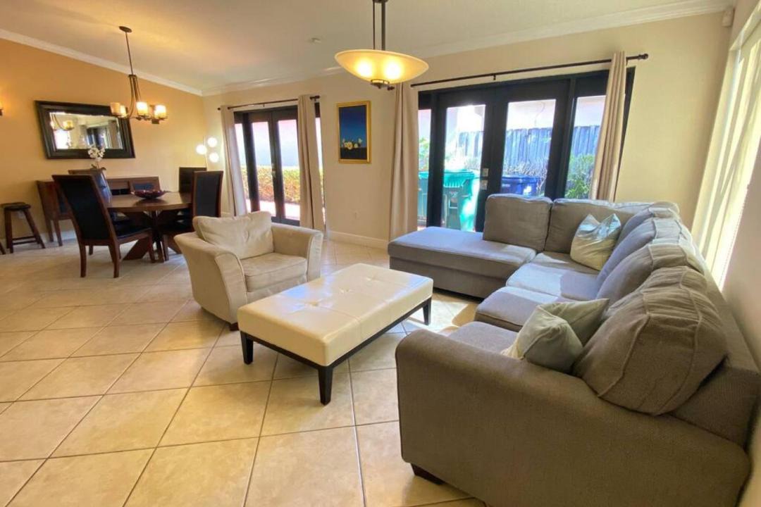 Photo of Livingroom in Sunset