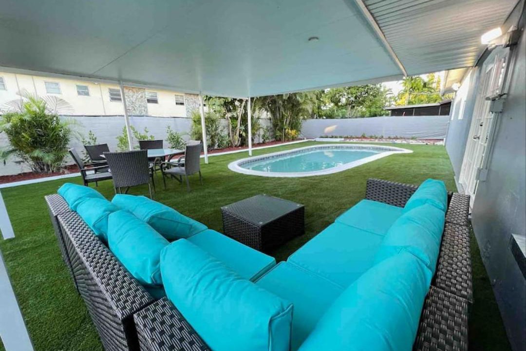 Photo of Outdoor in Lauderhill