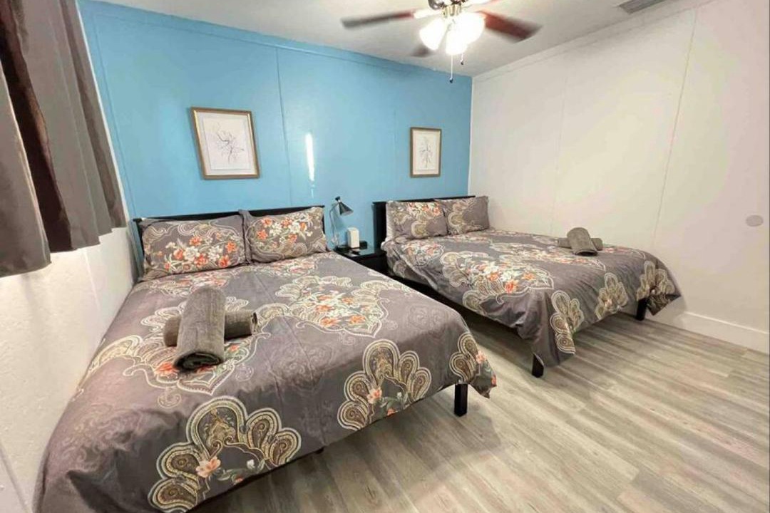 Photo of Bedroom in Lauderhill