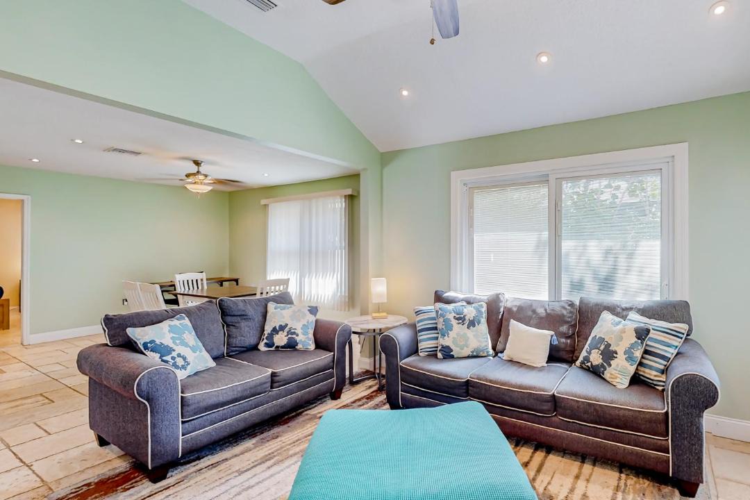 Photo of Livingroom in Bayou Oaks