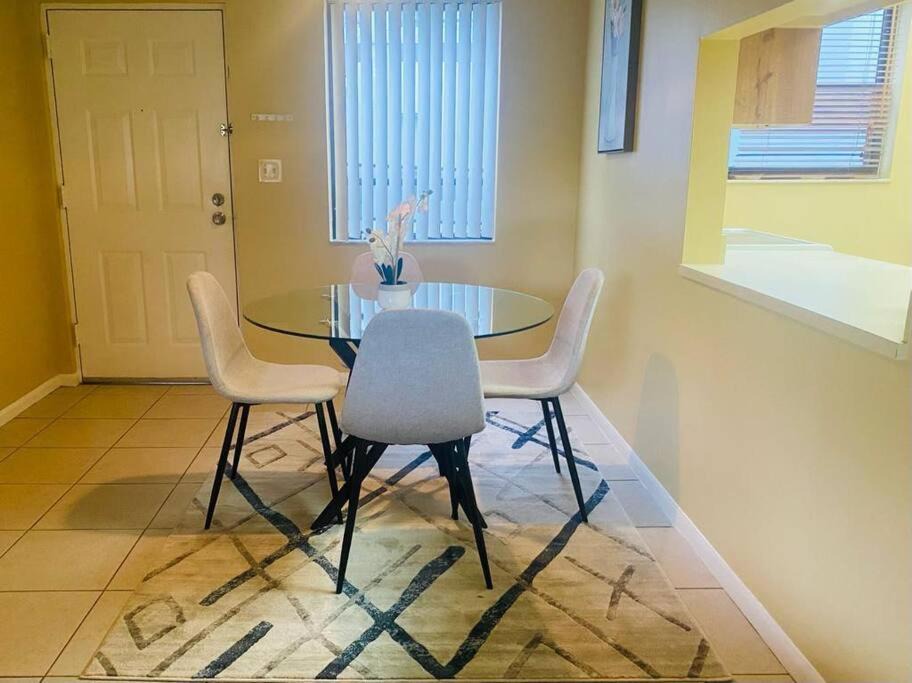 Photo of Livingroom in Land of the Presidents