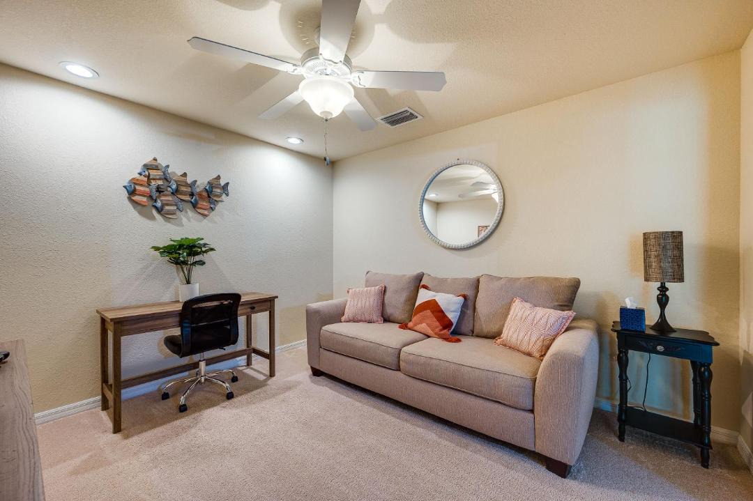 Photo of Livingroom in Naples