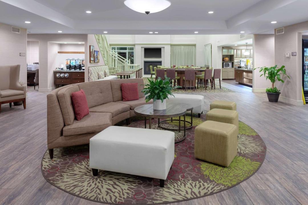 Photo of Livingroom in Tallahassee