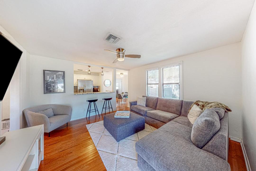 Photo of Livingroom in Riverside Heights