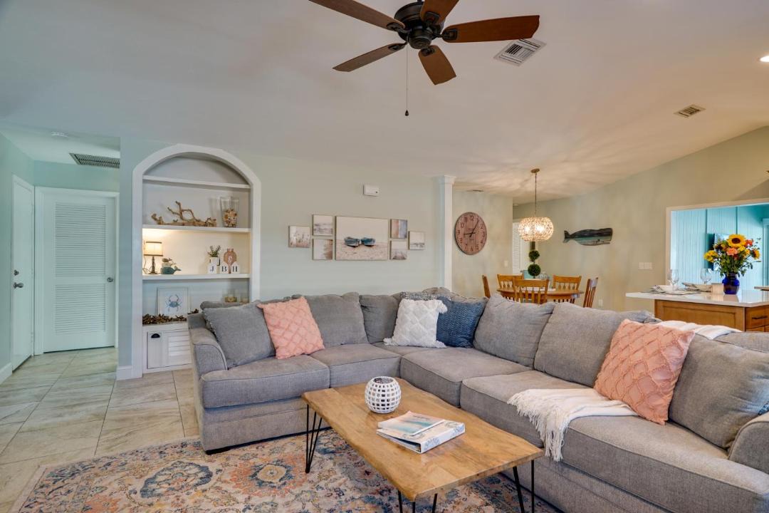 Photo of Livingroom in Naples Park