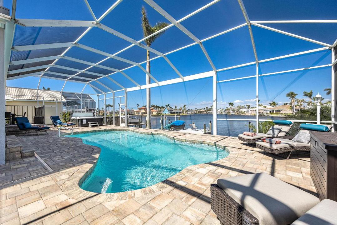 Photo of Outdoor in Pelican