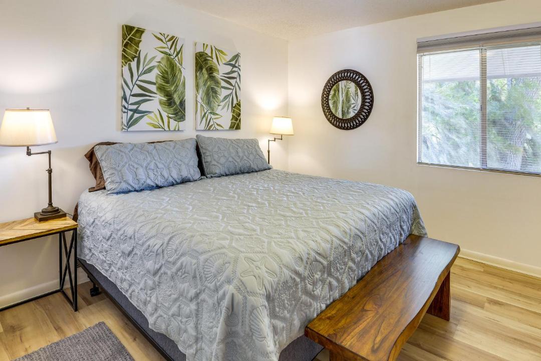 Photo of Bedroom in Crescent City