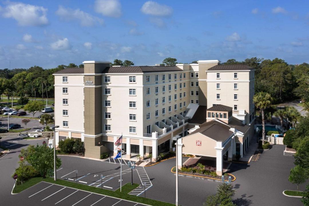 Photo of Buildings in Palm Valley