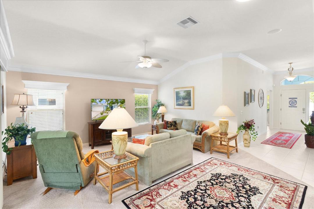 Photo of Livingroom in Virginia Trace