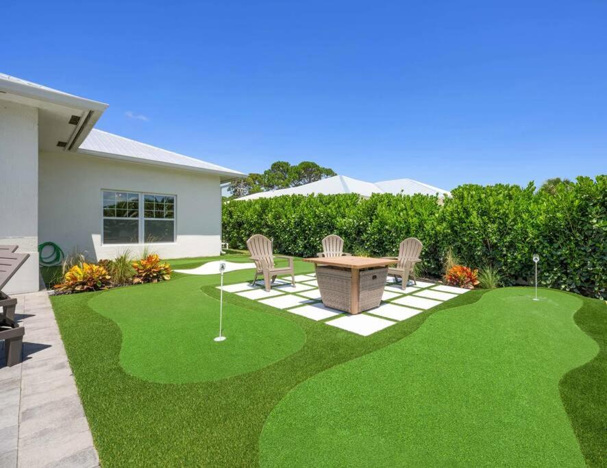 Photo of Buildings in Jensen Beach