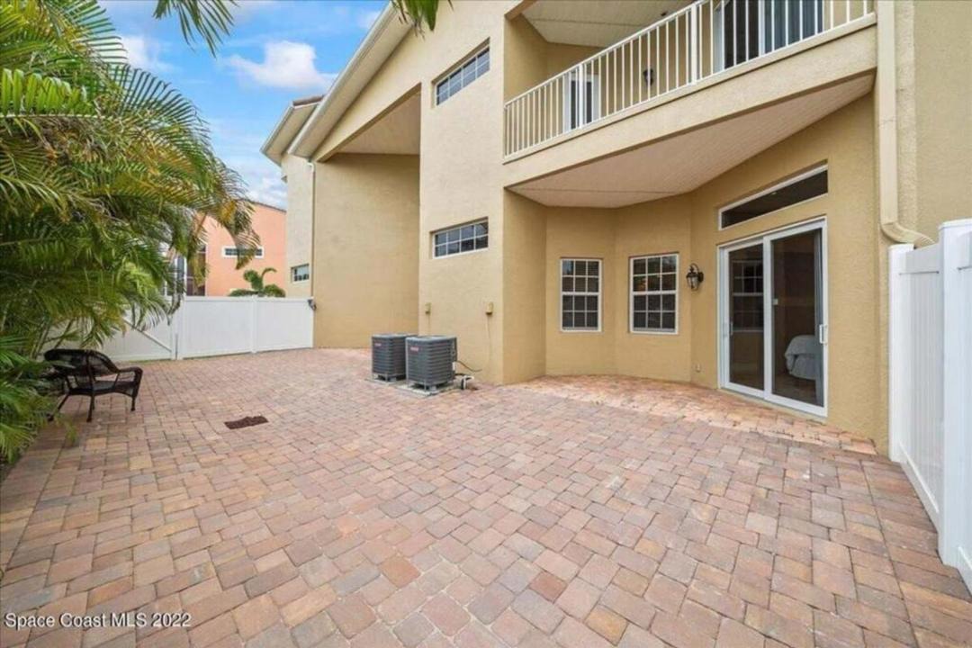 Photo of Buildings in Indian Harbour Beach