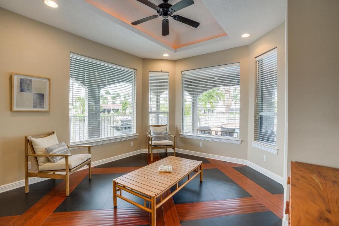 Photo of Livingroom in Caloosahatchee