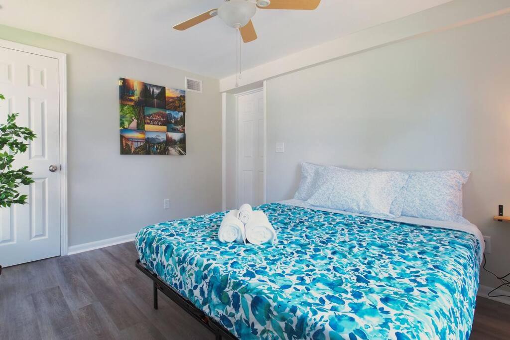 Photo of Bedroom in Lakeshore South