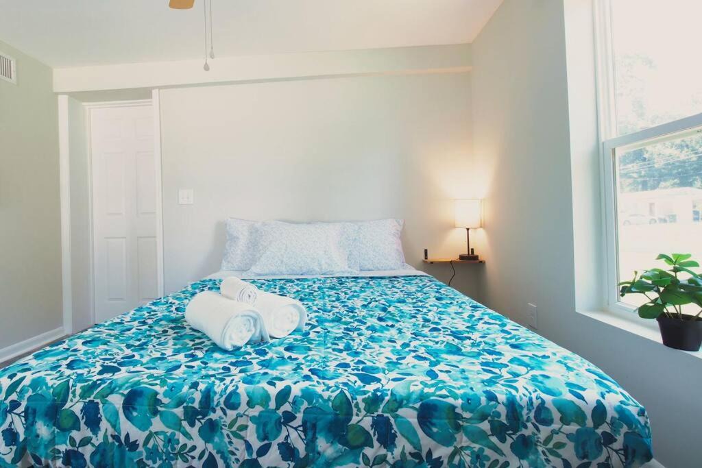 Photo of Bedroom in Lakeshore South