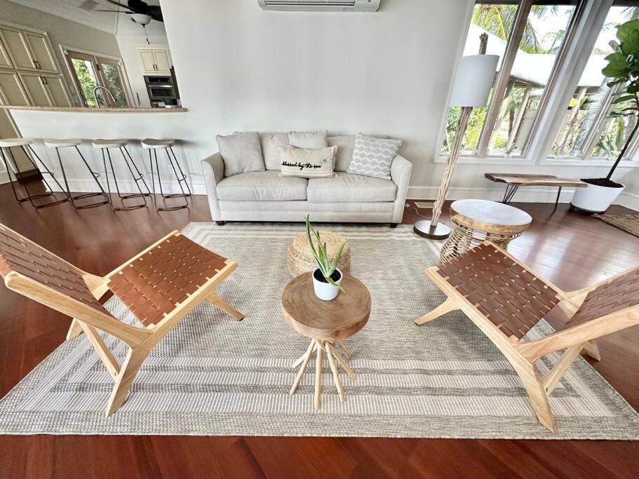Photo of Livingroom in Sugarloaf Key