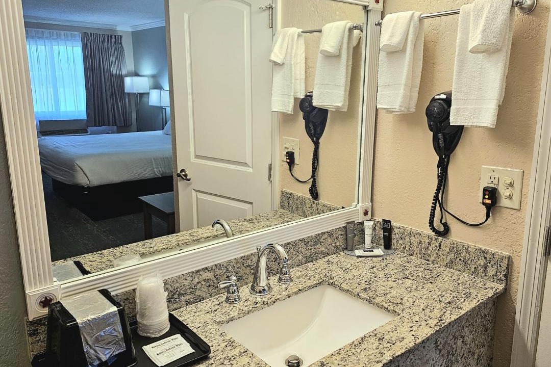 Photo of Bathroom in Downtown Zephyrhills