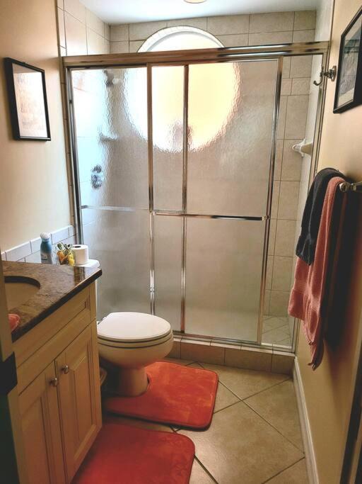 Photo of Bathroom in Vanderbilt Beach